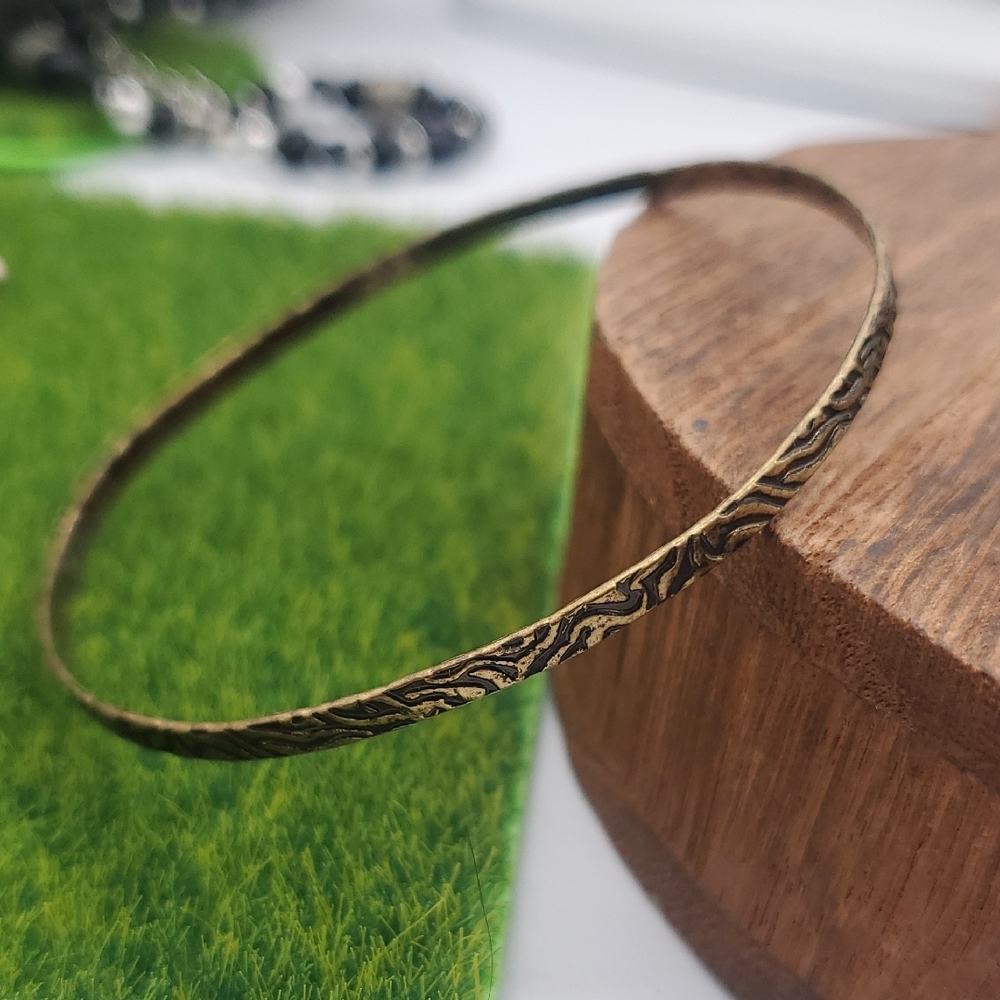 Cobble Etched Bracelet B3419